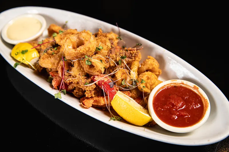 Calamari and peppers with marinara