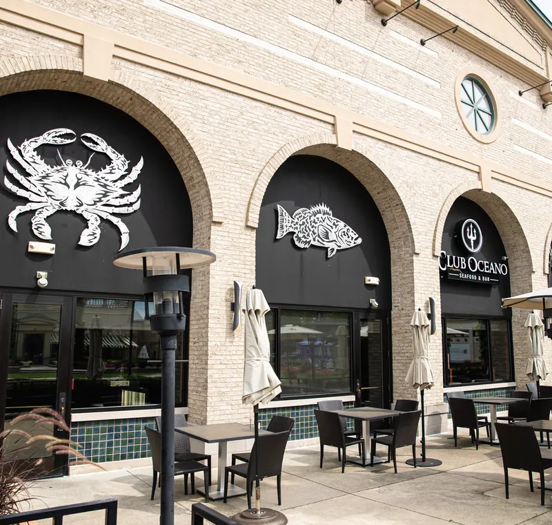 The front of Club Oceano with its patio